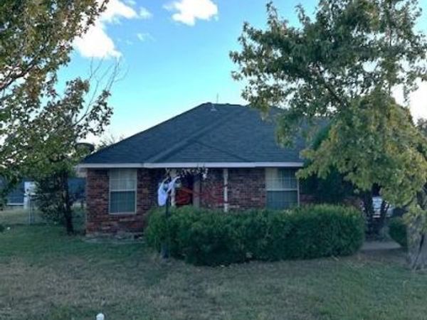 212 Ridgetop Court, Blue Ridge, TX 75424