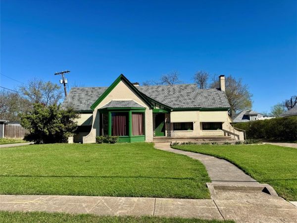 1320 Park Street , Greenville, TX 75401