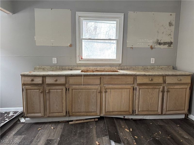 6100 Gertrude Avenue, Cleveland, OH 44105 Photo 13