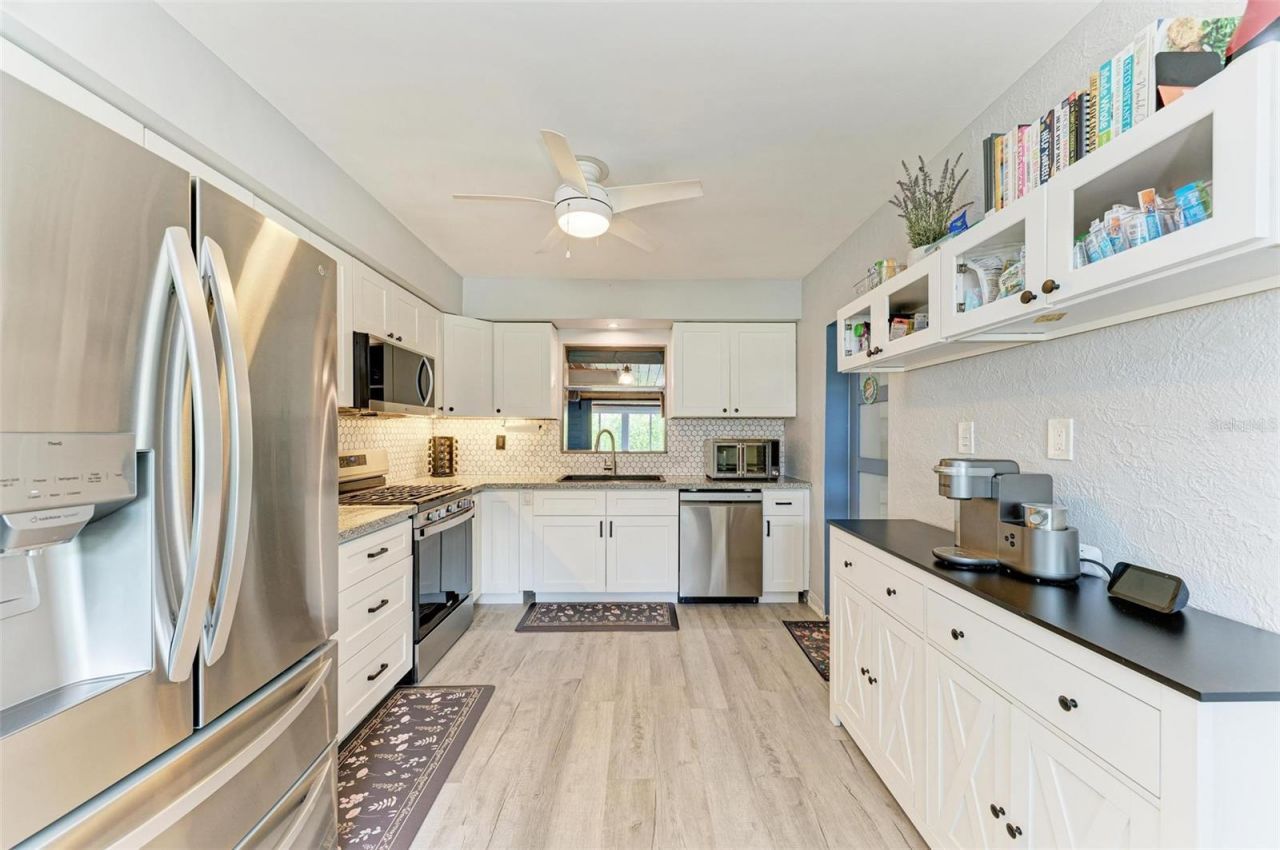 4518 7th Street Court E, Ellenton, FL 34222 Photo