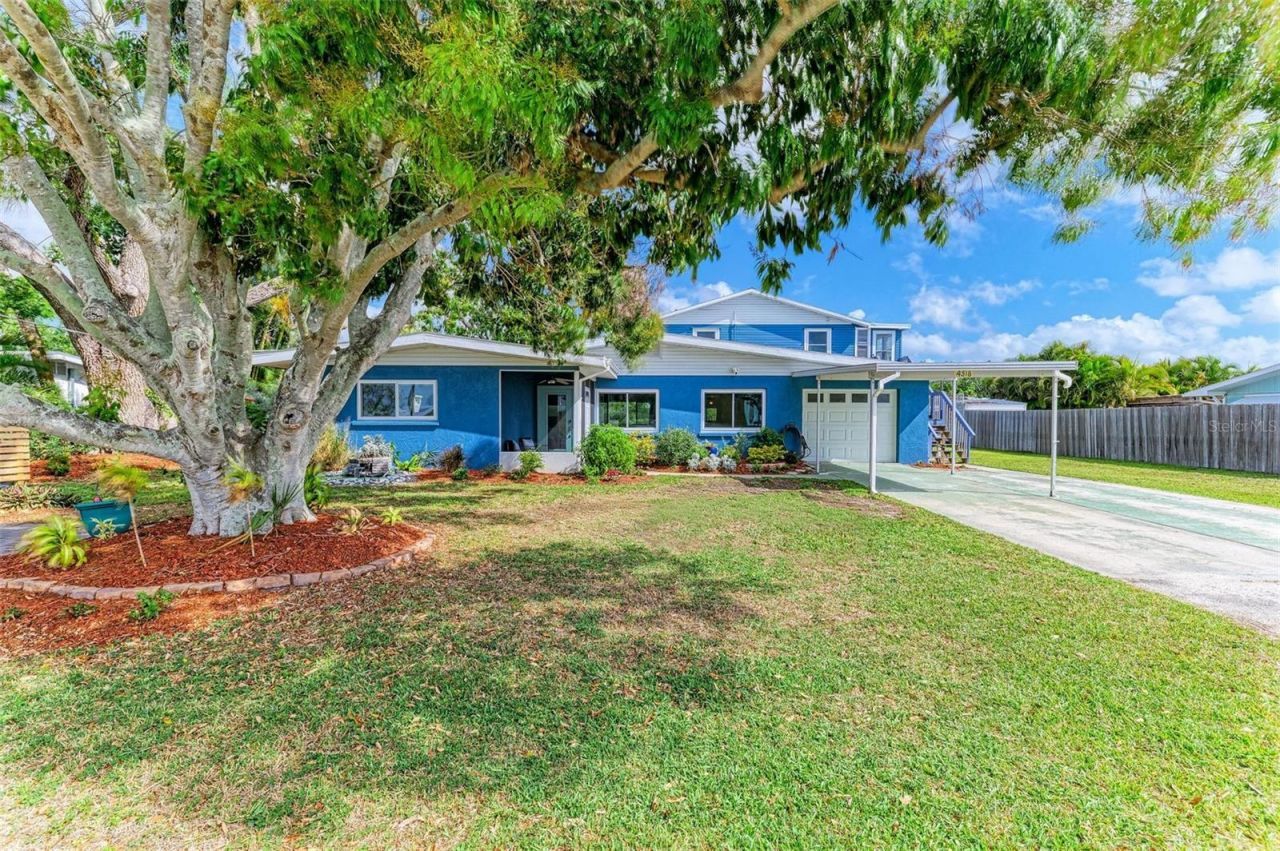 4518 7th Street Court E, Ellenton, FL 34222 Photo