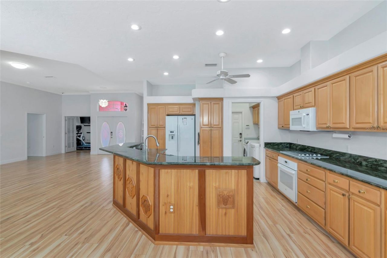 619 147th Street E, Bradenton, FL 34212 Photo