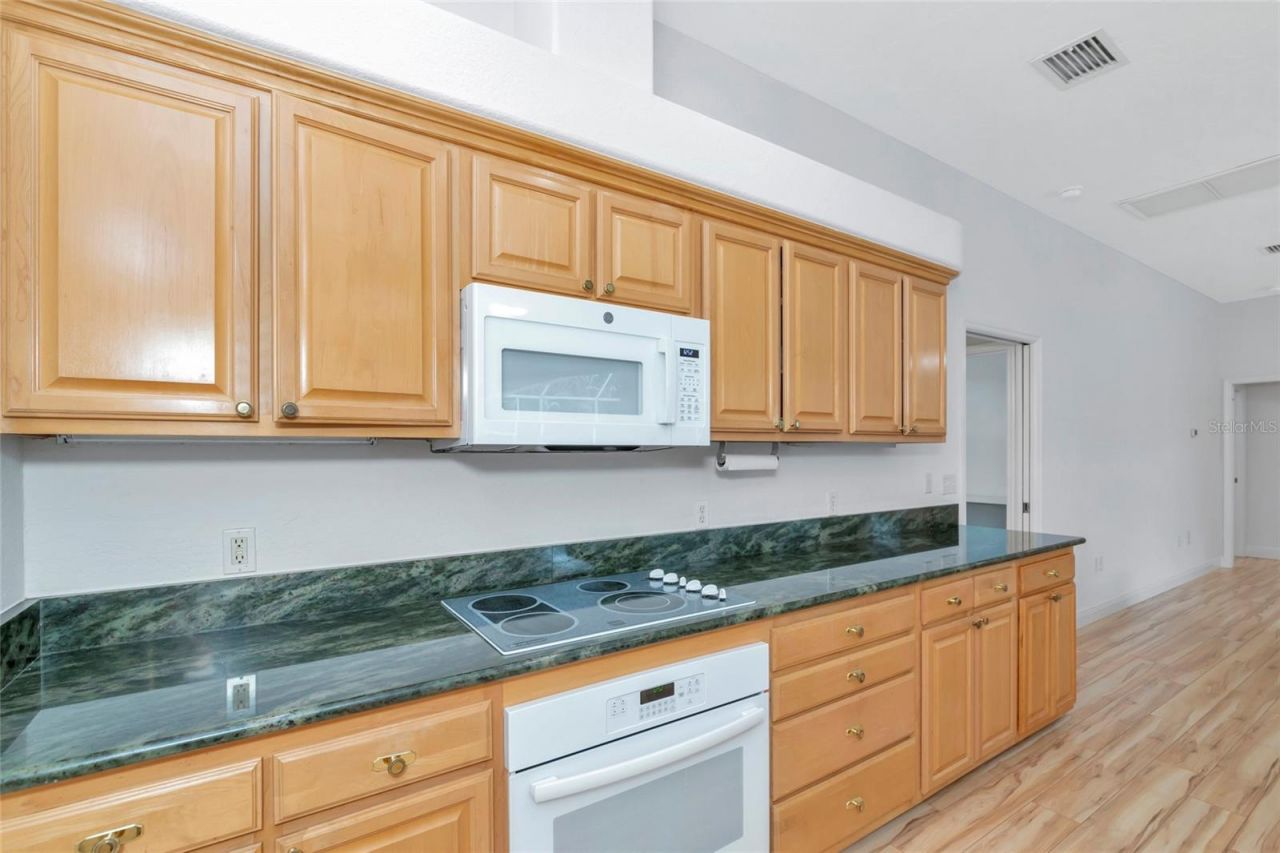 619 147th Street E, Bradenton, FL 34212 Photo