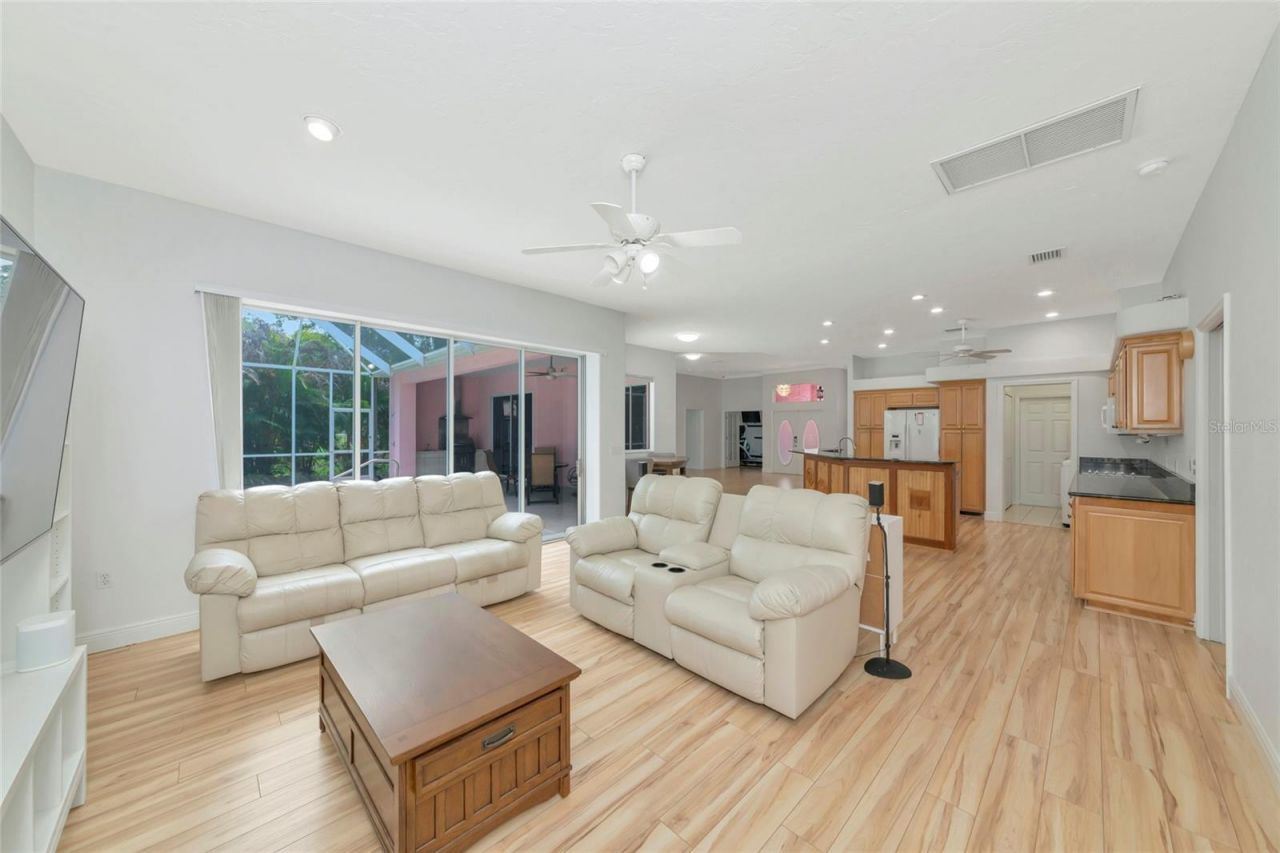 619 147th Street E, Bradenton, FL 34212 Photo