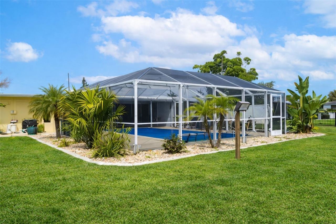 109 Arlington Court Ne, Port Charlotte, FL 33952 Photo