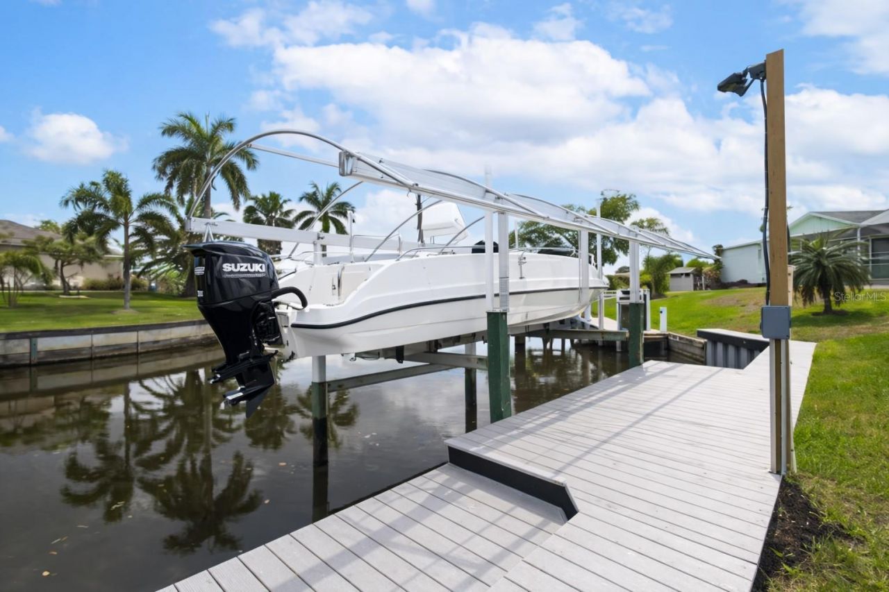 109 Arlington Court Ne, Port Charlotte, FL 33952 Photo