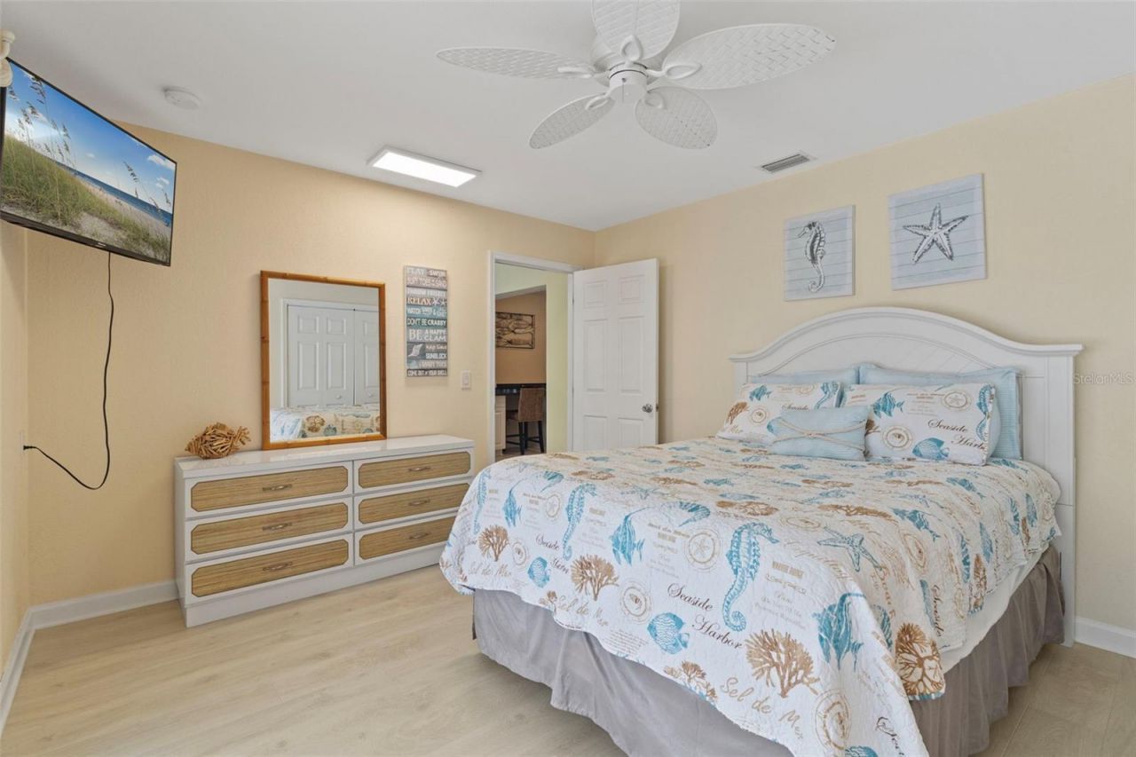 109 Arlington Court Ne, Port Charlotte, FL 33952 Photo