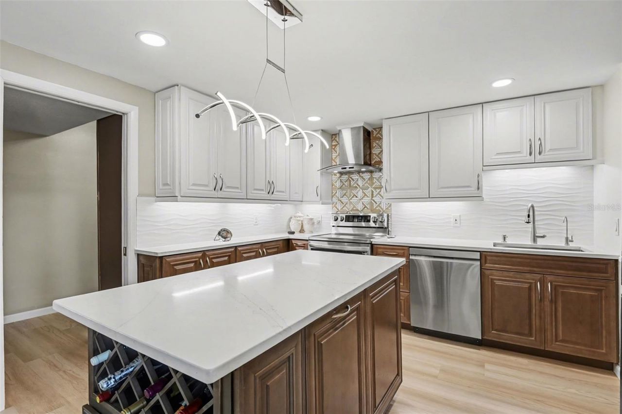 1 Colony Point Drive, Unit A7, Punta Gorda, FL 33950 Photo