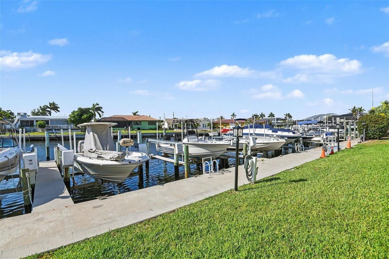 1 Colony Point Drive, Unit A7, Punta Gorda, FL 33950 Photo