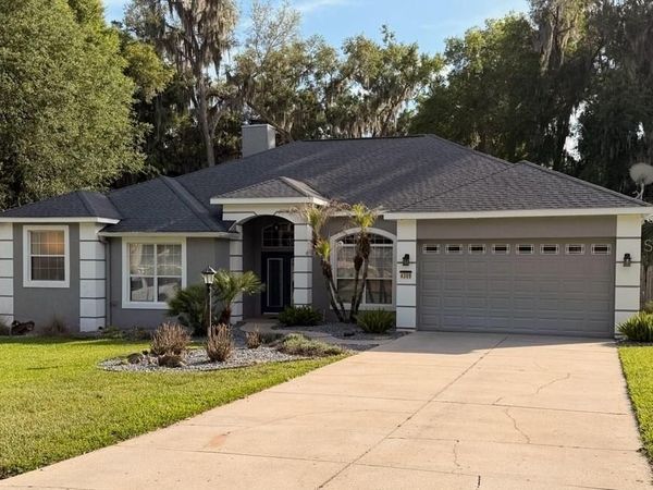 4309 SERENE CIRCLE , FRUITLAND PARK, FL 34731