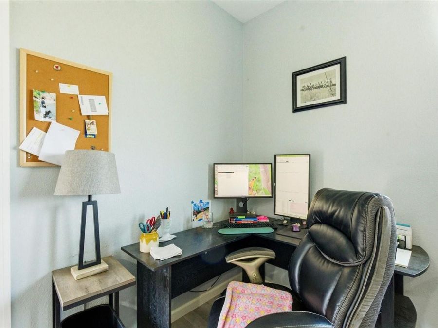 Property Image 36