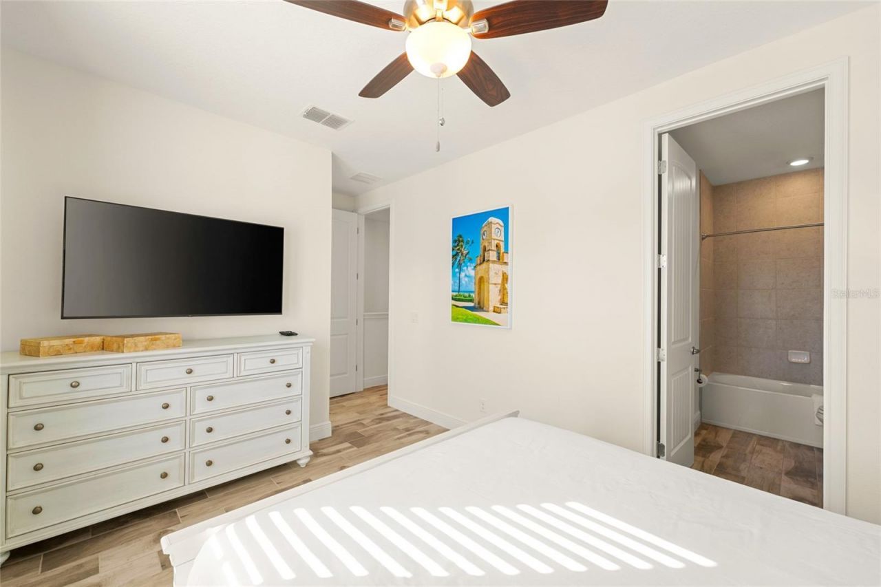 8205 Surf Street , Kissimmee, FL 34747 Photo