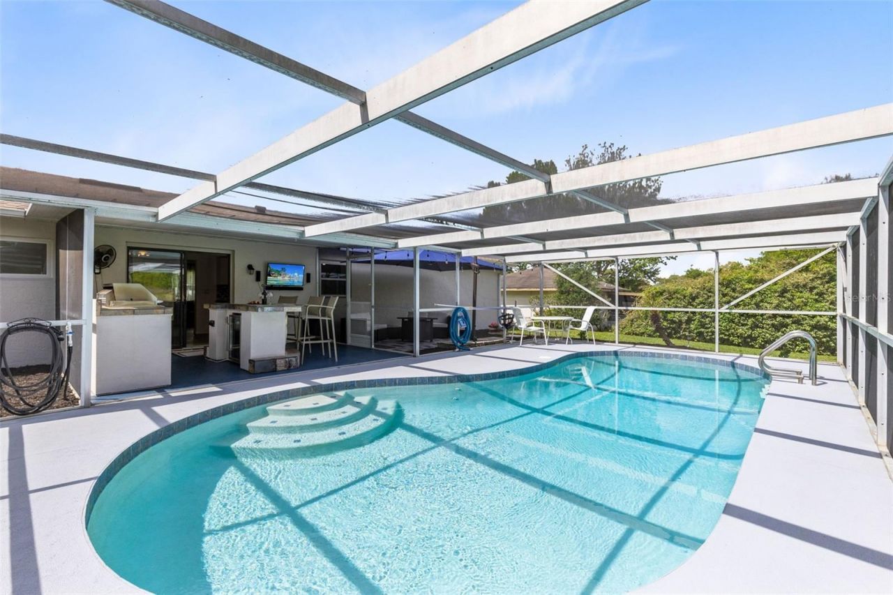 680 N Apache Circle, Deltona, FL 32725 Photo