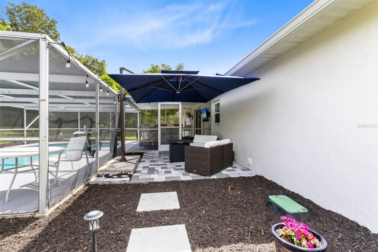 680 N Apache Circle, Deltona, FL 32725 Photo