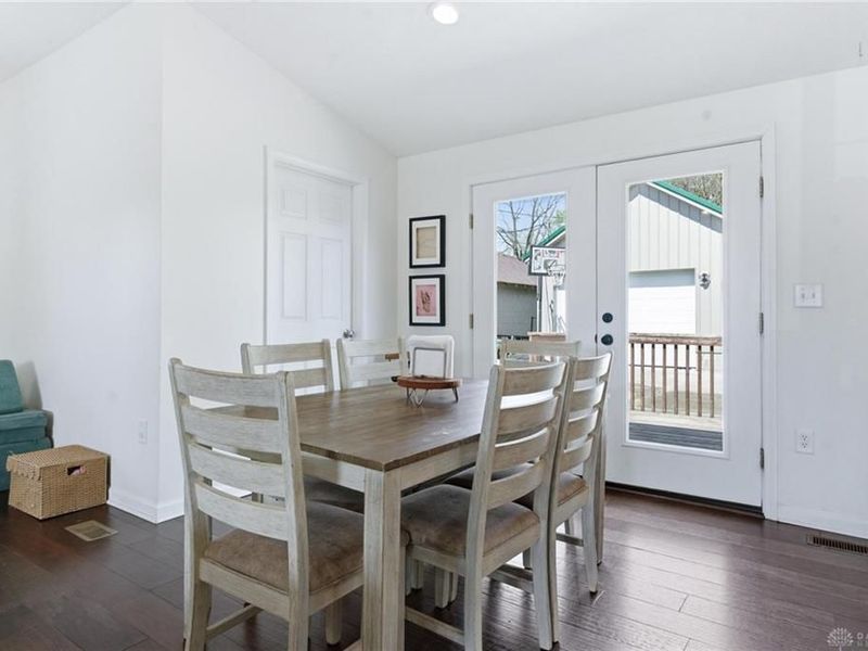 245 S 2nd Street, New Vienna, OH 45159 Photo 11