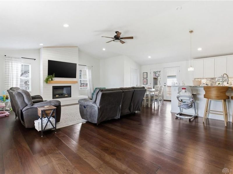 245 S 2nd Street, New Vienna, OH 45159 Photo 6