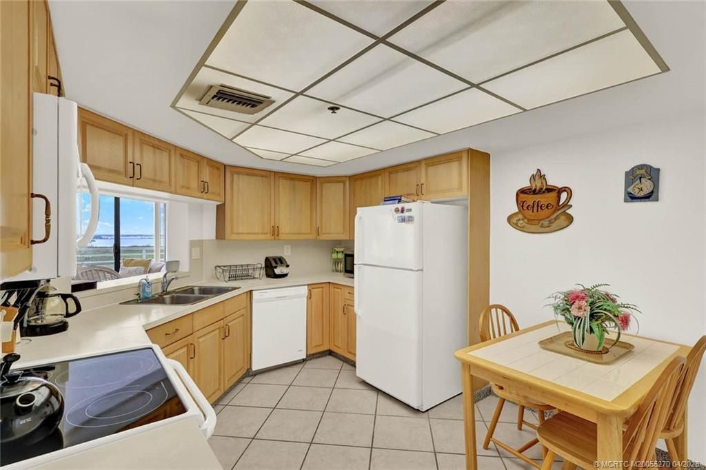 9950 S Ocean Drive, Unit 1601, Jensen Beach, FL 34957 Photo