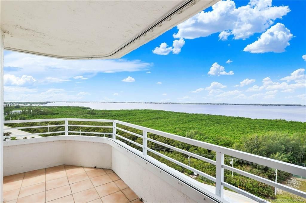 9950 S Ocean Drive, Unit 1601, Jensen Beach, FL 34957 Photo