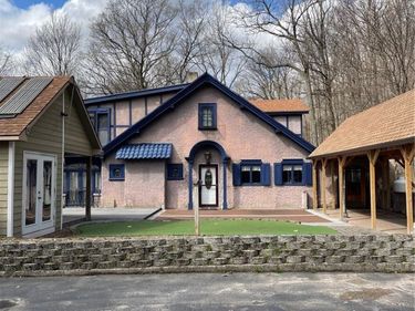 321 Rockwell Road, Nedrow, NY 13120