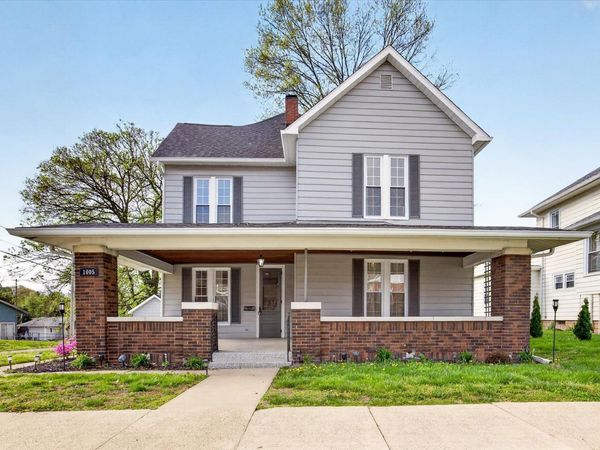 1005 E Walnut Street, Washington, IN 47501