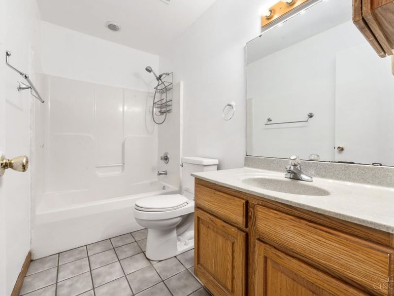 10949 Pleasant Renner Road, Harlan Twp, OH 45122 Photo 17