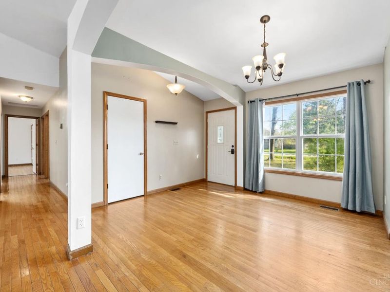 10949 Pleasant Renner Road, Harlan Twp, OH 45122 Photo 4