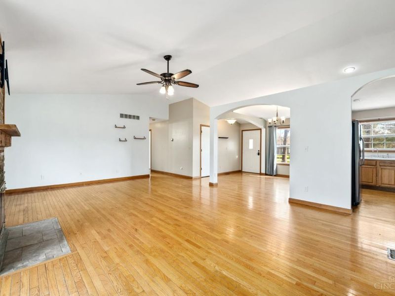 10949 Pleasant Renner Road, Harlan Twp, OH 45122 Photo 6