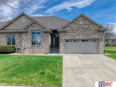 9018 Keystone Drive , Lincoln, NE 68516