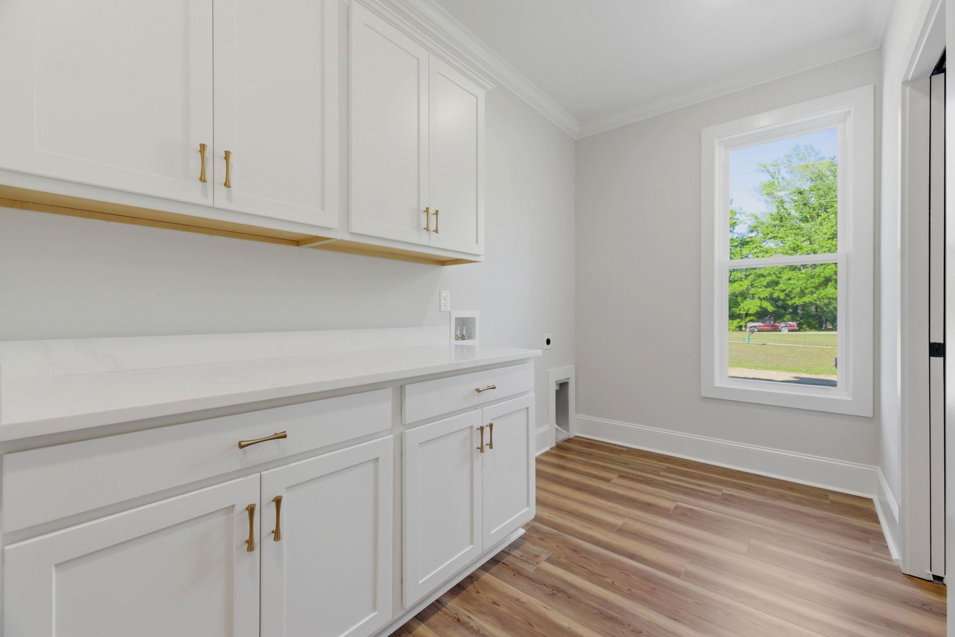 137 Rose Lake Dr. Photo 16