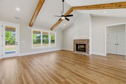 137 Rose Lake Dr. photo 4