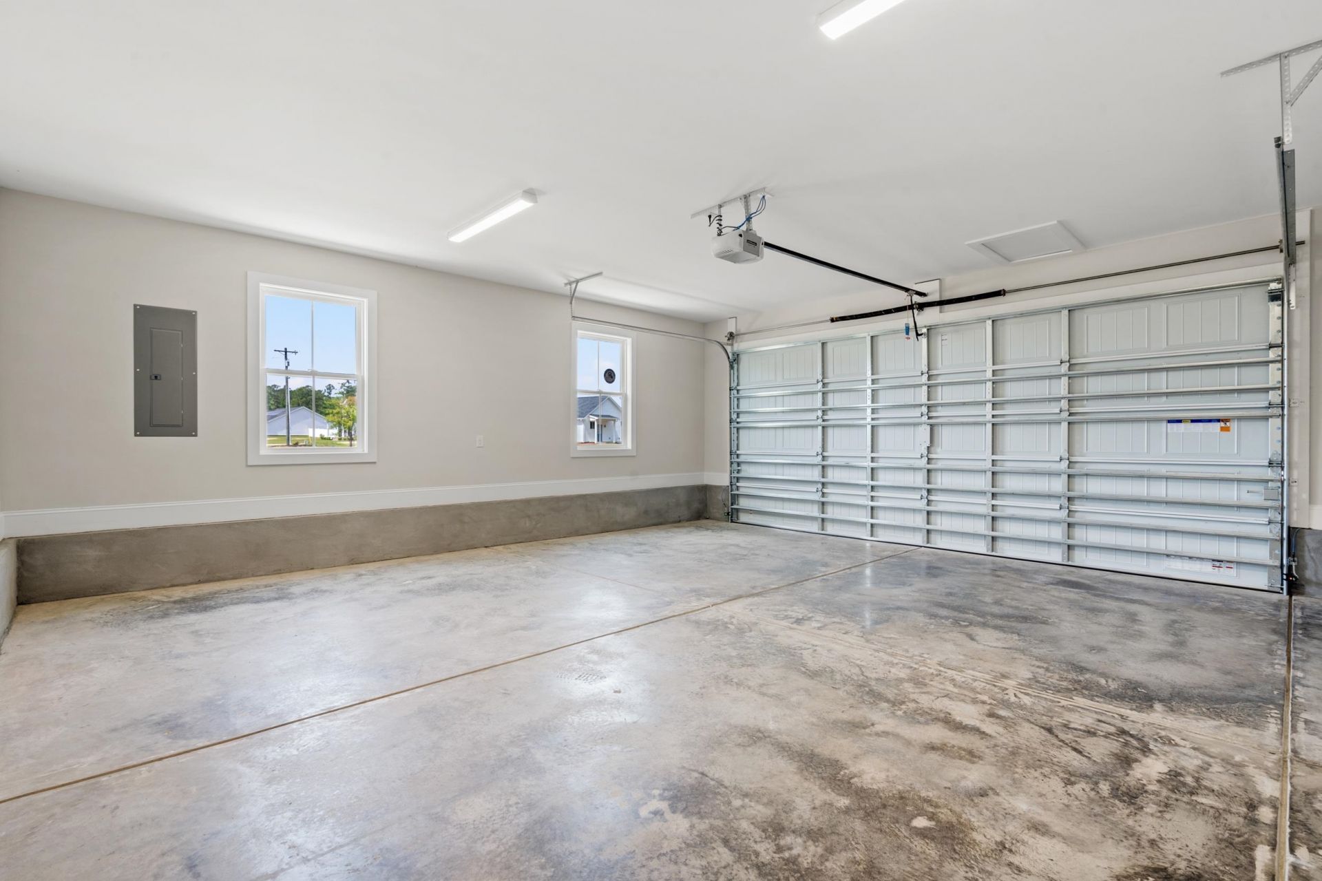 137 Rose Lake Dr. Photo 27