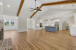 137 Rose Lake Dr. photo 4