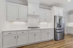 137 Rose Lake Dr. photo 4