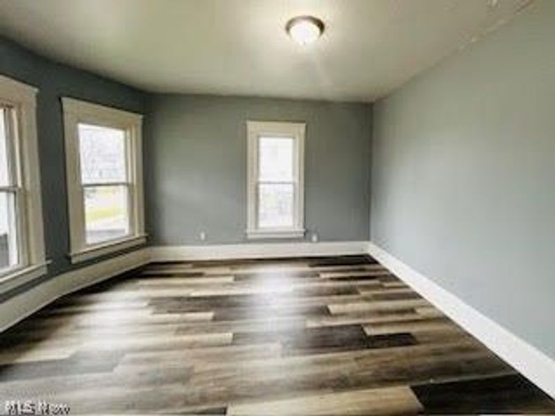 241 5th Street NW, Barberton, OH 44203 Photo 10