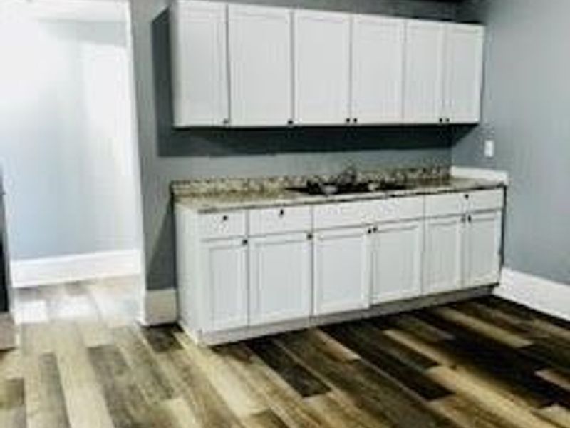 241 5th Street NW, Barberton, OH 44203 Photo 5