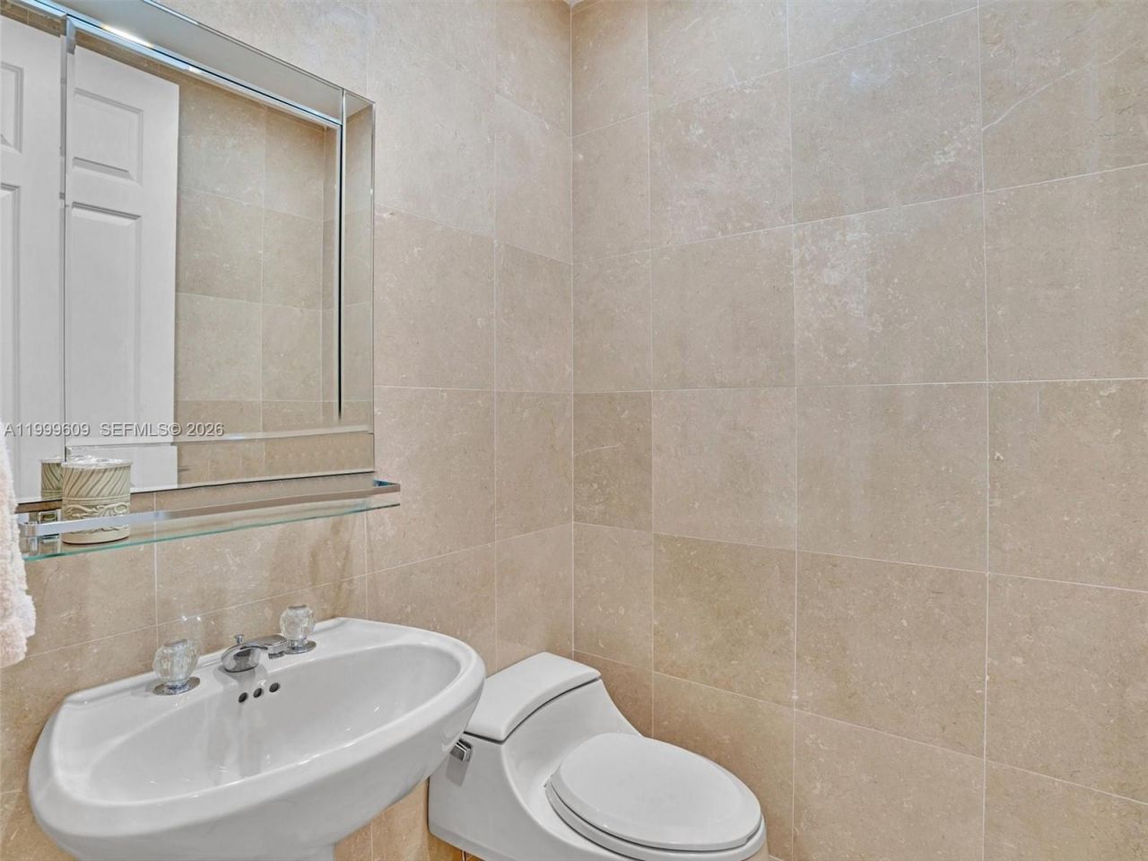 20780 NE 32nd Ave , Aventura, FL 33180 Photo