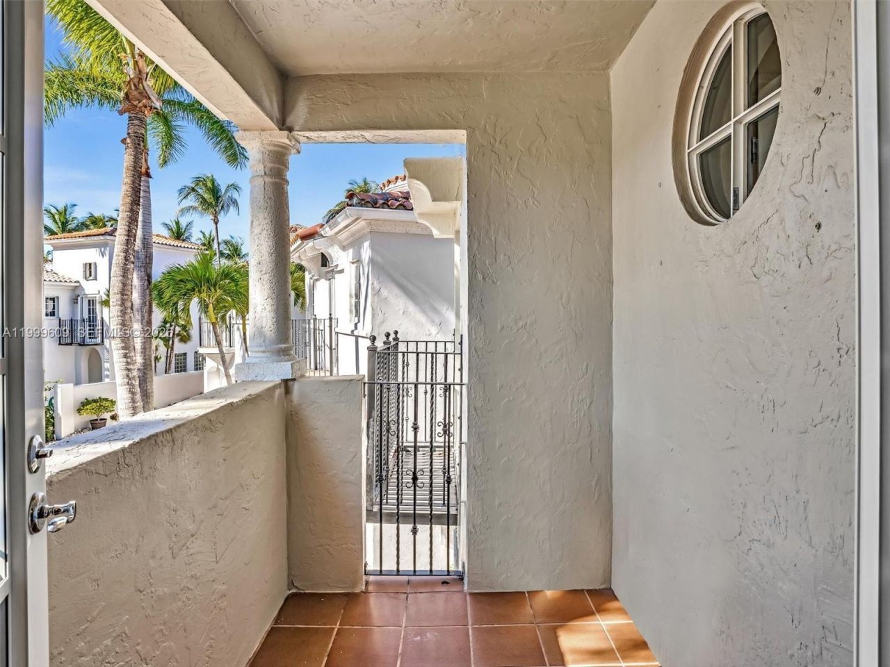 20780 NE 32nd Ave , Aventura, FL 33180 Photo