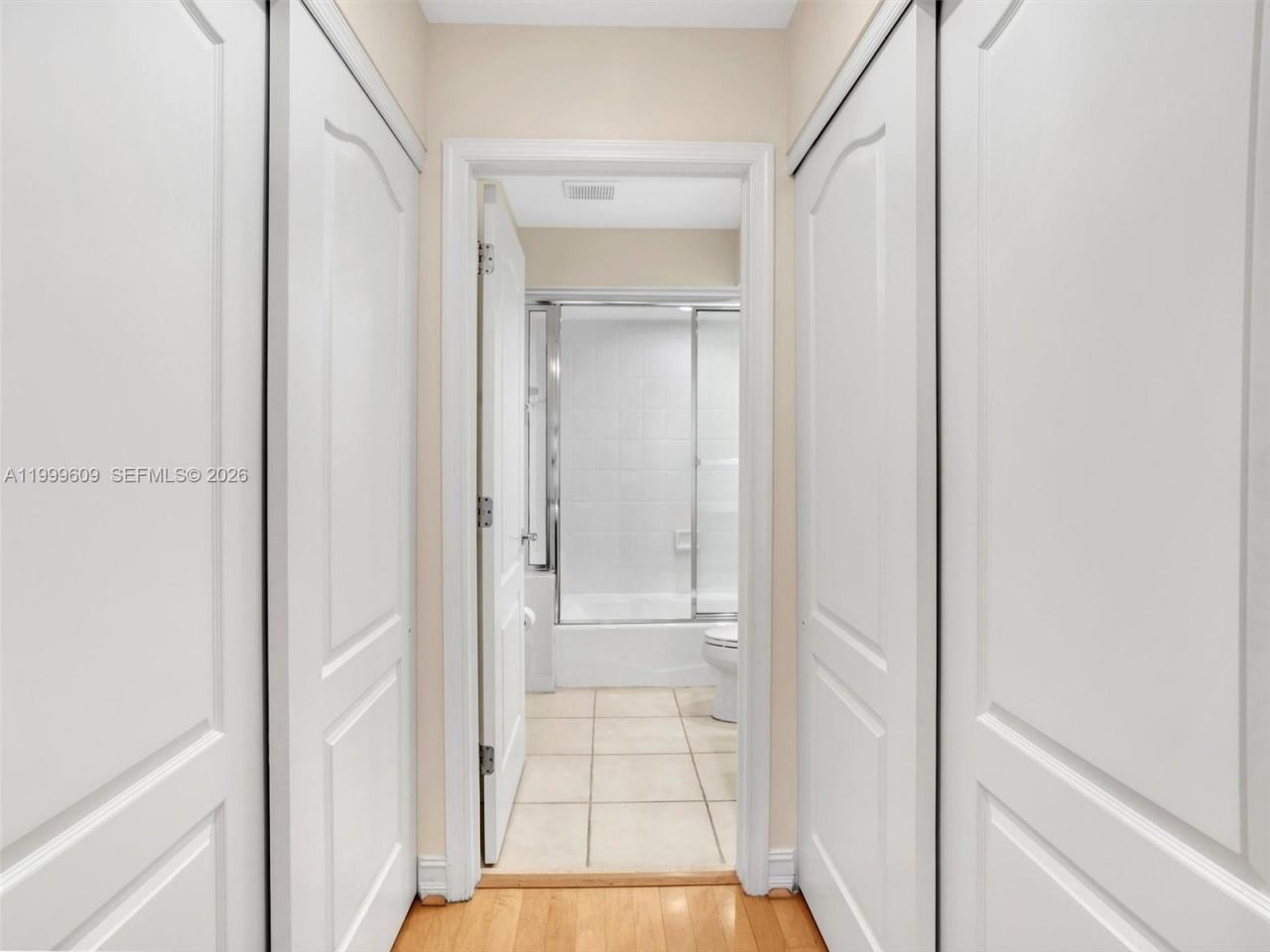 20780 NE 32nd Ave , Aventura, FL 33180 Photo