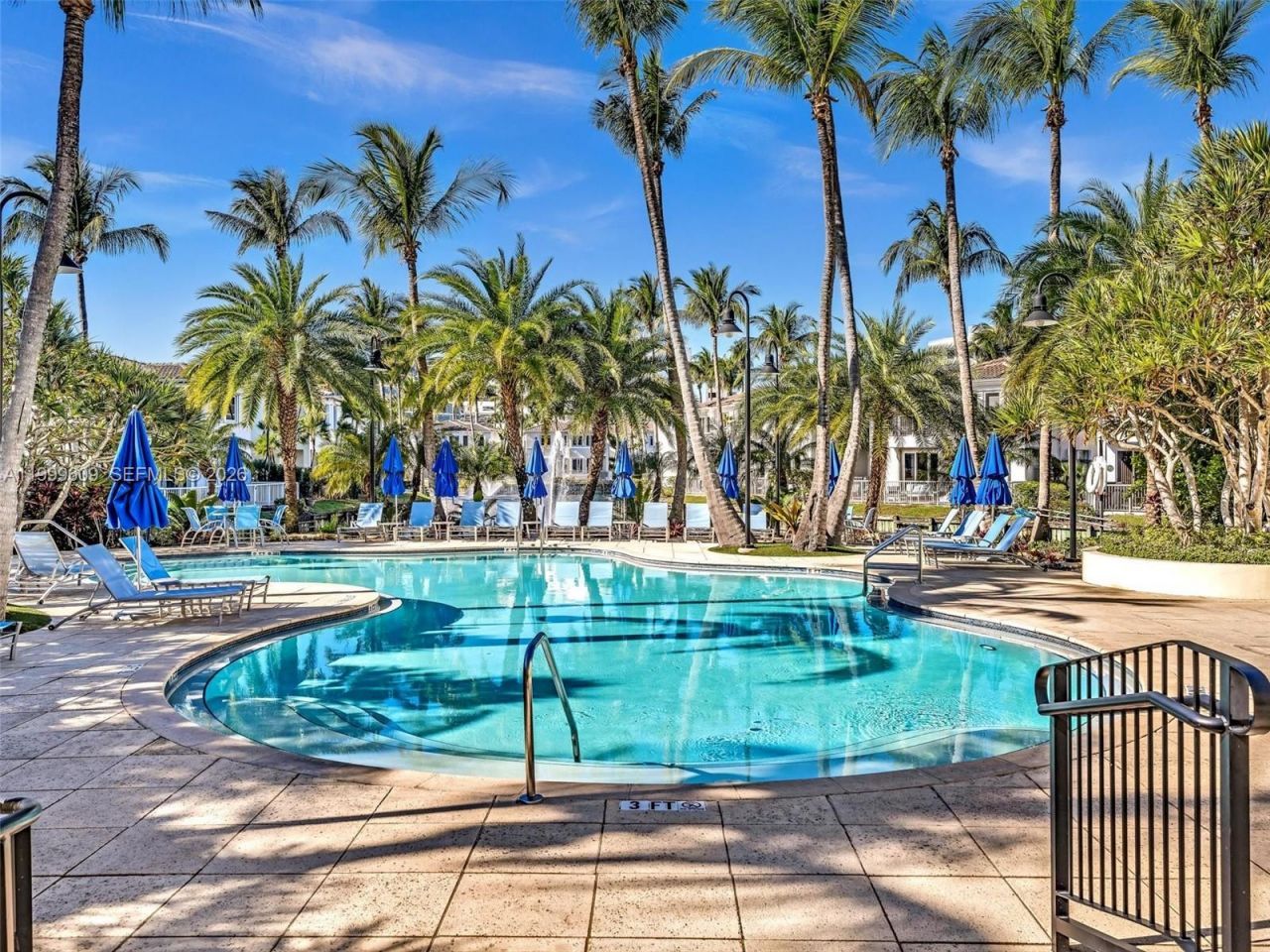 20780 NE 32nd Ave , Aventura, FL 33180 Photo