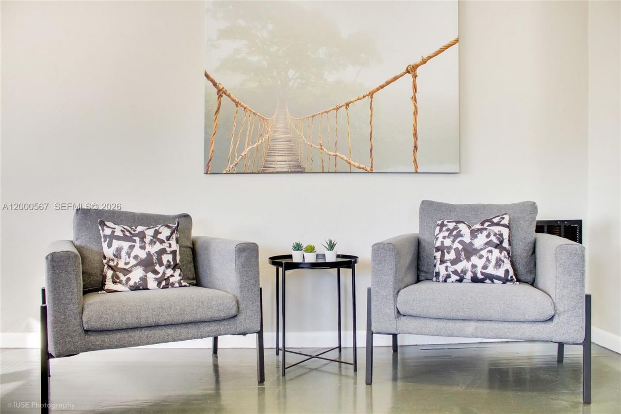 755 NW 43rd St, Unit ., Miami, FL 33127 Photo