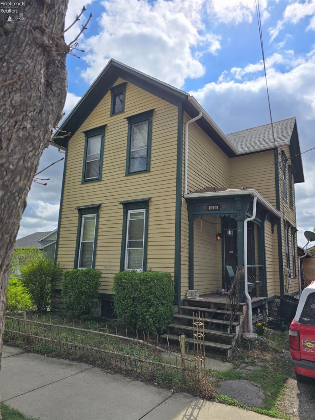 1010 W Jefferson Street, Sandusky, OH 44870 Main Photo