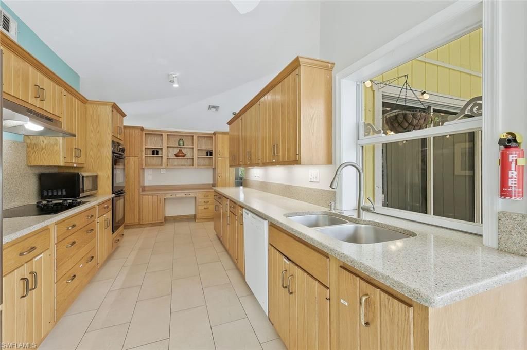 10370 Main Dr, Bonita Springs, FL 34135 Photo