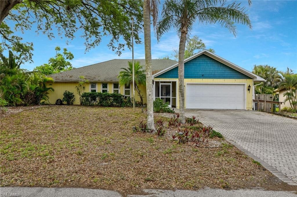 10370 Main Dr, Bonita Springs, FL 34135 Photo