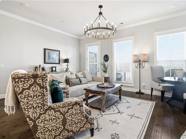 1829 La Dawn Lane NW, Atlanta, GA 30318