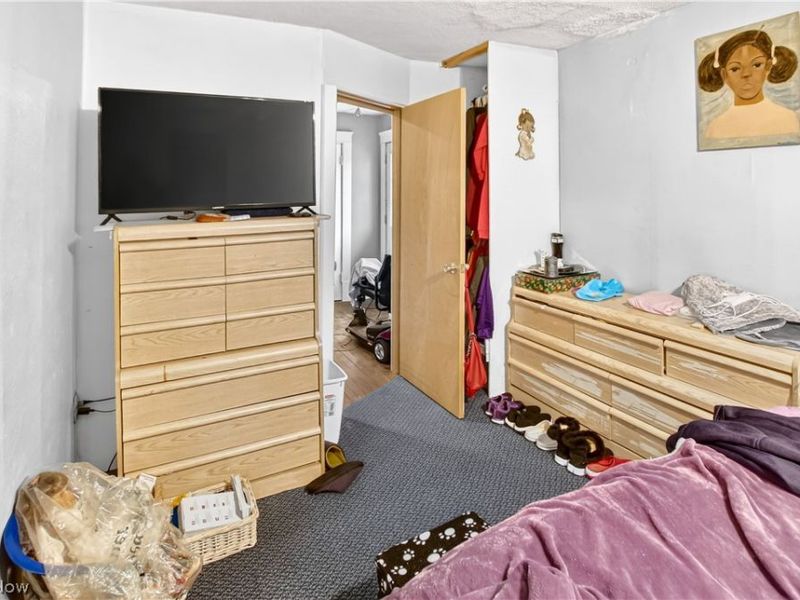 26 E Grace Street, Bedford, OH 44146 Photo 12