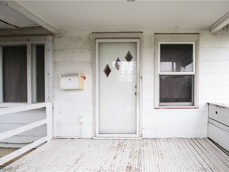 26 E Grace Street, Bedford, OH 44146 Photo 2