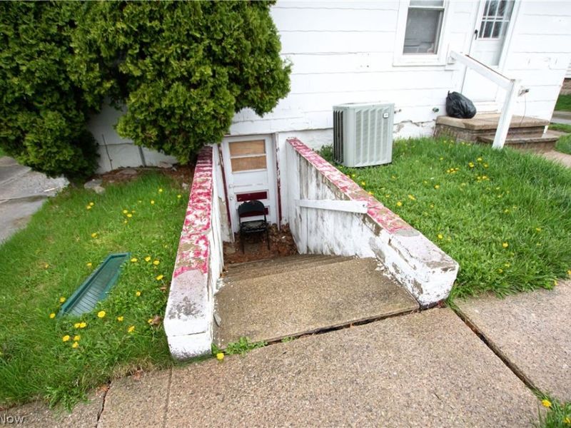 26 E Grace Street, Bedford, OH 44146 Photo 24