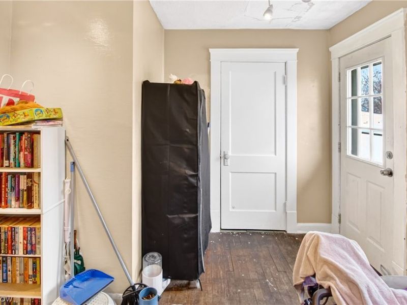 26 E Grace Street, Bedford, OH 44146 Photo 9