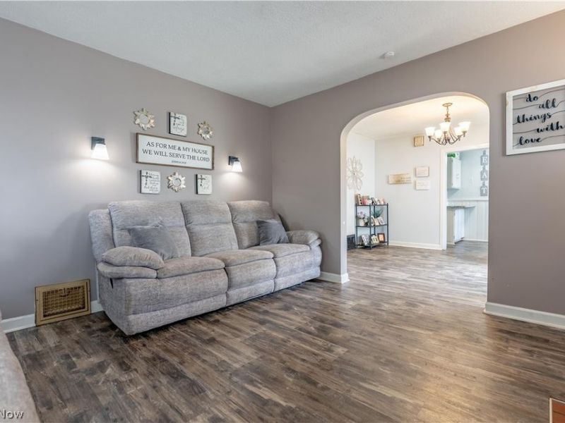 350 Lindy Lane Avenue NW, North Canton, OH 44720 Photo 10