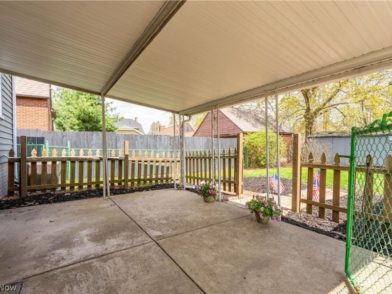 350 Lindy Lane Avenue NW, North Canton, OH 44720 Photo 30